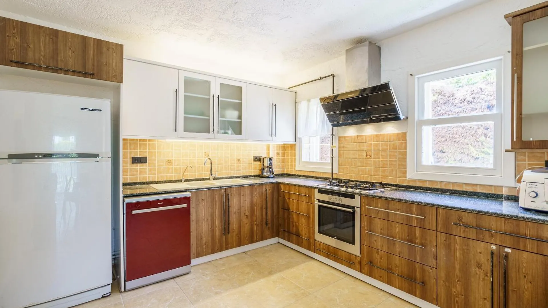 Stone Villa Near Long Beach & Kusadasi Shopping Mall 土耳其